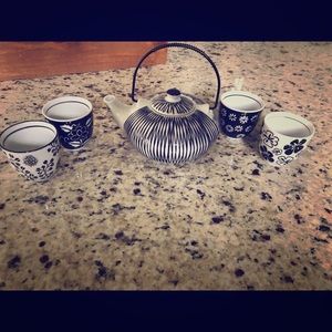 Tea set